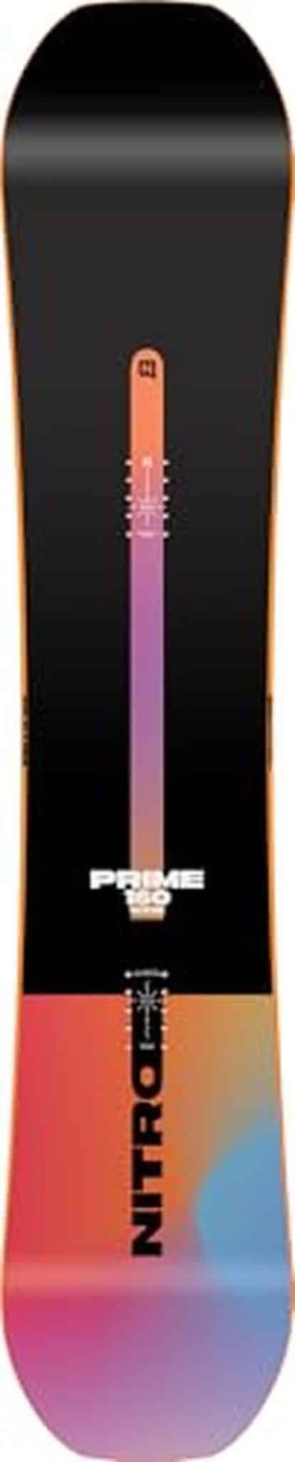 Découvre notre test détaillé du snowboard tout terrain nitro Prime Chroma CAM-Out 25 : performance, agilité et polyvalence au rendez-vous.