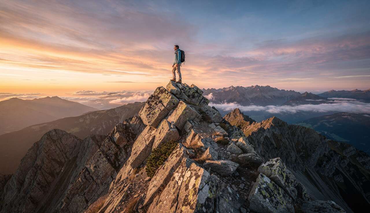 Aventure au sommet du Rocher du Roux