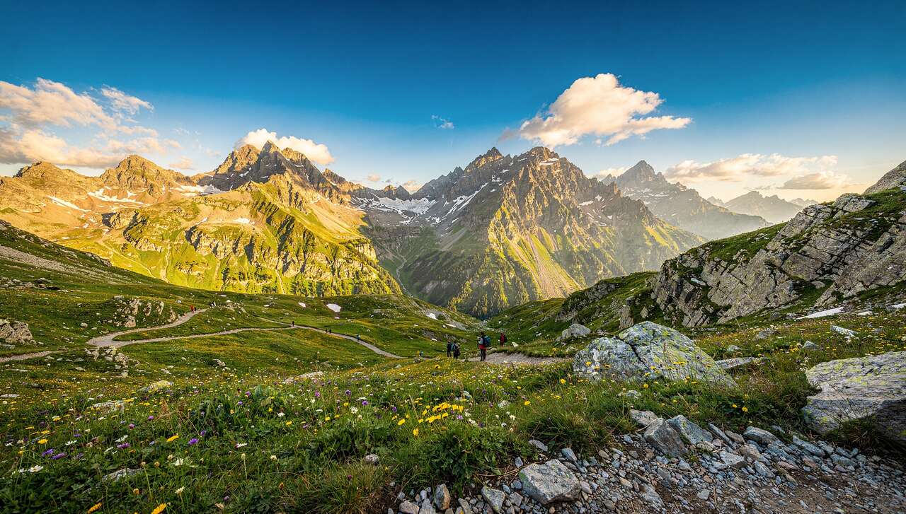 Traversée des Pyrénées : 27 jours d'aventure sur les sentiers HRP, gR10 et GR11