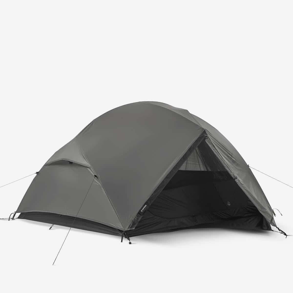 Test de la tente Decathlon MT900 : légèreté et autonomie pour 3 personnes